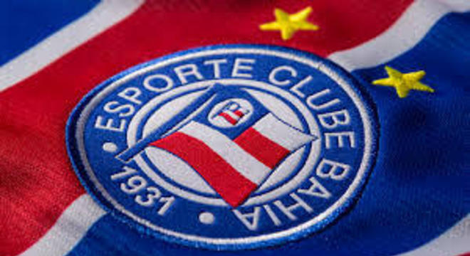 As estrelas acima do escudo do Bahia, includas no final da dcada de 1980, representam os ttulos brasileiros de 1959 e 1988.