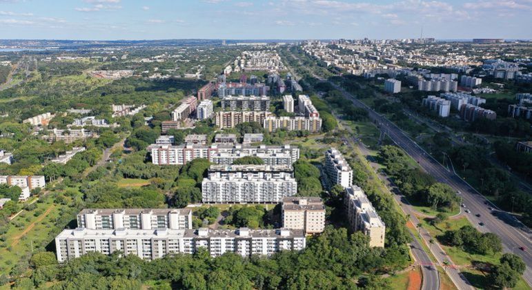 Universidade de Brasília coloca três apartamentos à venda na Asa Norte