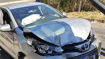 Motorista de aplicativo é assaltada e jogada para fora do carro em Contagem, na Grande BH