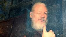 EUA aumentam acusações contra Assange durante audiência 