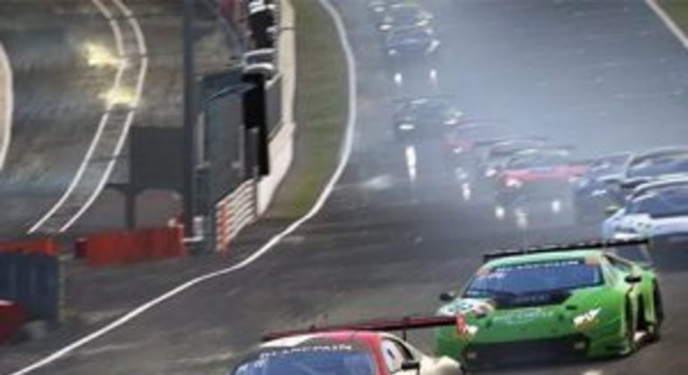 Assetto Corsa Competizione ganha atualização para crossplay no PS5 e Xbox Series
