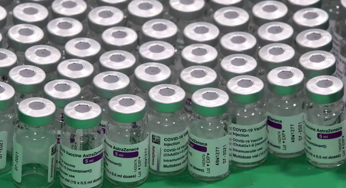 Japão enviará um milhão de doses da vacina de Oxford para Taiwan
