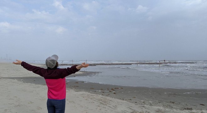 Christina aproveitando seu retorno para ir à praia 