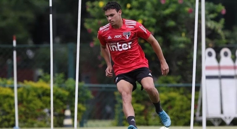 Danilo Gomes não estava nos planos do técnico Rogério Ceni
