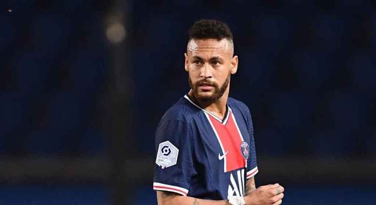 Atacante: Neymar – 29 anos – Valor de mercado: 100 milhões de euros (cerca de R$ 615 milhões na cotação atual).