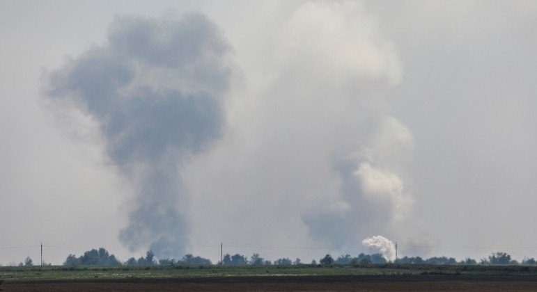 Explosão em depósito de munições na Crimeia, perto da cidade de Dzhankoi
