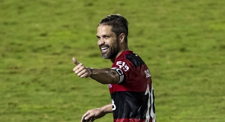 Até aqui, foram 34 jogos com a mística camisa 10 do Flamengo em Libertadores.