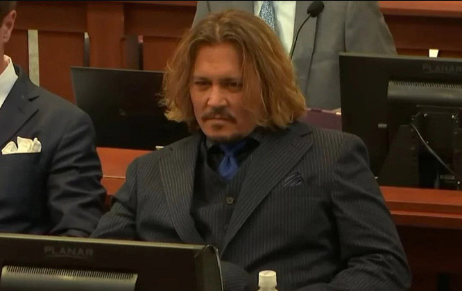 JOHNNY DEPP NO TRIBUNAL - Melhores Momentos