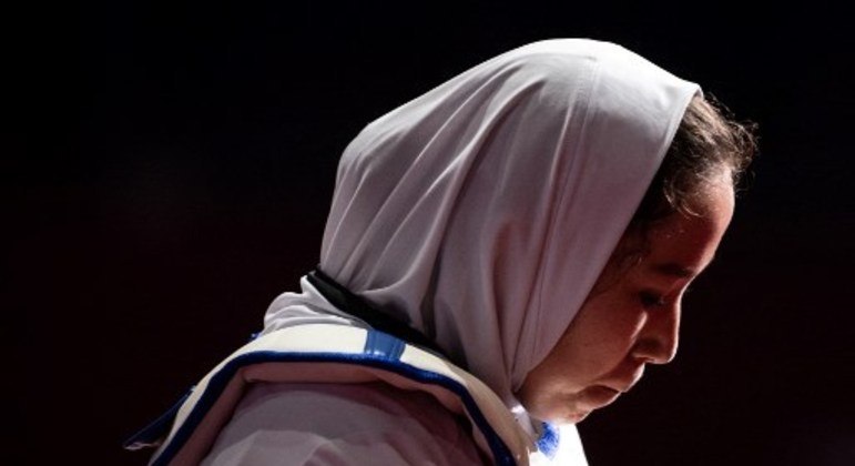 Atleta afegã Zakia Khudadadi na competição de taekwondo da Paralimpíada de Tóquio 2020