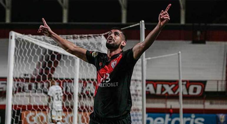 ATLÉTICO-GO - O clube possui a própria fornecedora de material esportivo, a Dragão Premium