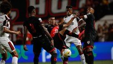 Flamengo sai atrás, mas busca empate contra o Atlético-GO