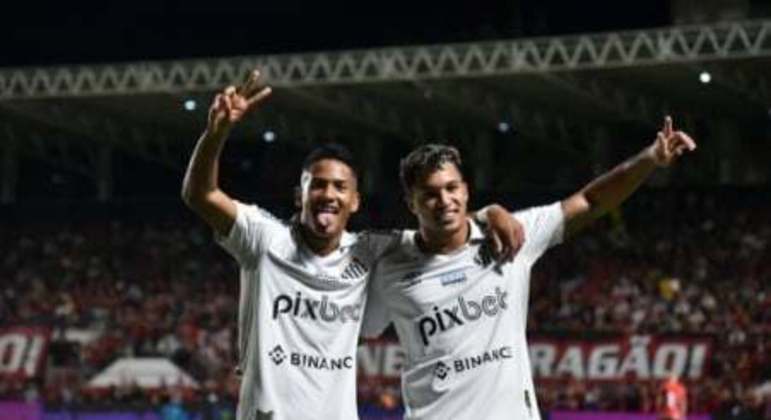Atlético-GO x Santos - Ângelo e Marcos Leonardo
