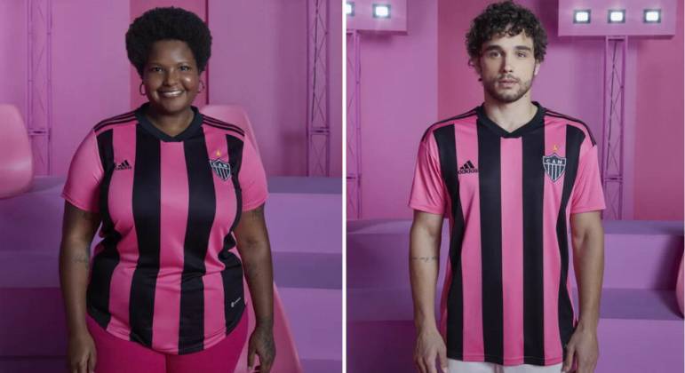 O uniforme do Atlético trouxe o desenho das listras verticais já usadas em outras camisas, porém o branco tradicional foi substituído pelo rosa da campanha