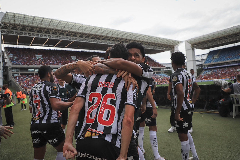 Decisivo em clássicos, Nestor cresce na reta final do Paulistão - Futebol -  R7 Campeonato Paulista