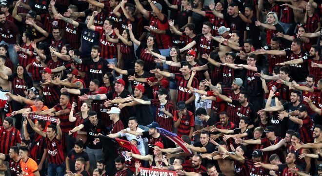 Torcida do Athletico lotou Arena da Baixada para final contra Junior Barranquilla