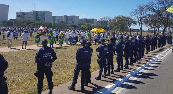 Ato de apoio à legalização das armas na Esplanada dos Ministérios