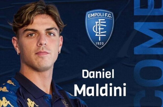 Atualmente, o atacante Daniel Maldini, de 22 anos, veste a camisa do Empoli, emprestado pelo Milan, clube no qual o pai é ídolo.- Foto: Divulgação/Empoli
