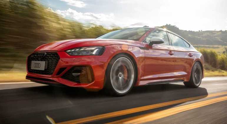 Segundo a fabricante, é possível fazer de zero a 100 km/h em apenas 3,9 segundos