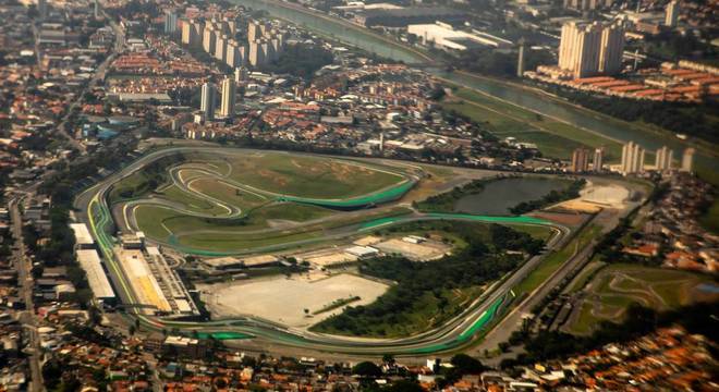 Após duas mortes, Prefeitura de São Paulo suspende corridas de