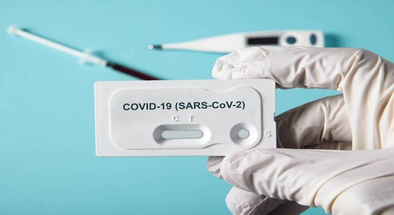 Autoteste de Covid: entenda como funcionará a estratégia no Brasil 