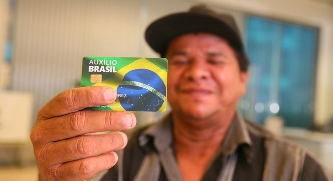 Calendário do Auxílio Brasil de R$ 600 começa mais cedo em dezembro