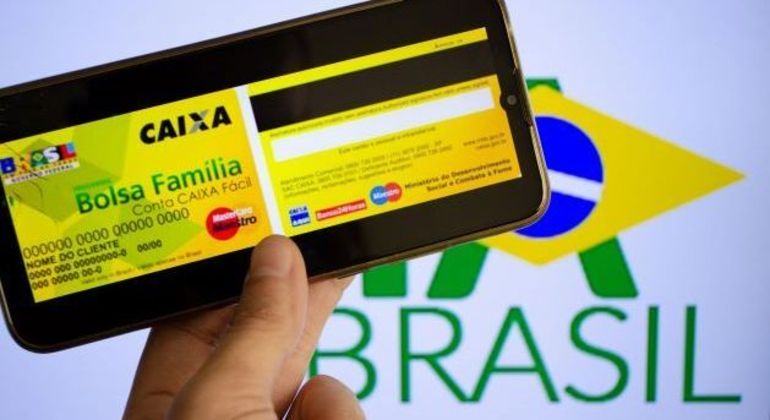 Cartão Bolsa Família, que permite acesso ao benefício