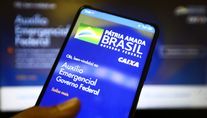 Bolsonaro anuncia auxílio de R$ 300 até dezembro  (Marcelo Camargo/Agência Brasil)