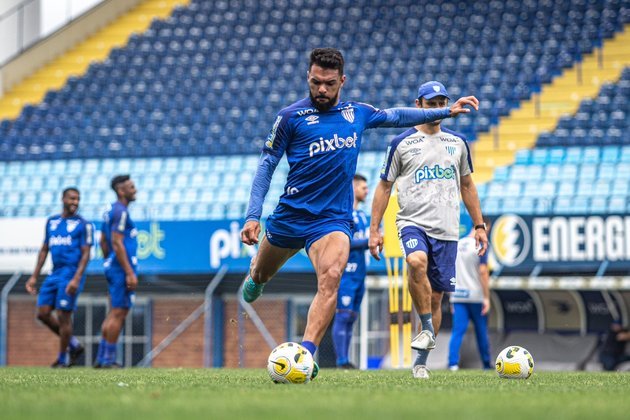 Avaí treina antes de enfrentar o RB Bragantino pelo Brasileirao