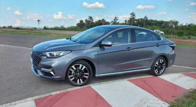 Sedã tem motor 1.5 turbo de 160cv e 25,5 kgfm de torque