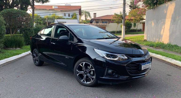 Chevrolet Cruze ganha visual mais esportivo em nova versão do sedã