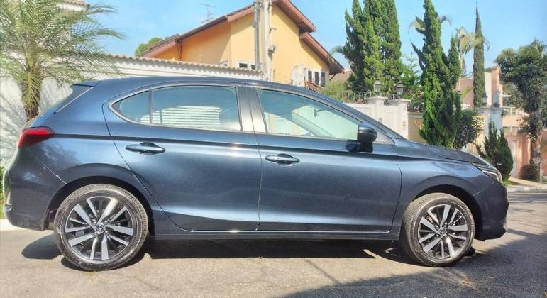 Modelo tem 2,60m de entre-eixos