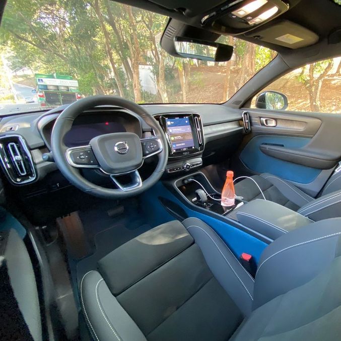 Modelo traz controle de Cruzeiro, frenagem automática, alerta de atenção ao tráfico e câmera 360° 