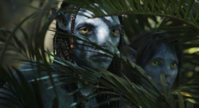 'Avatar 2' lidera bilheteria e arrecada R$ 2,3 bilhões no 1º fim de semana