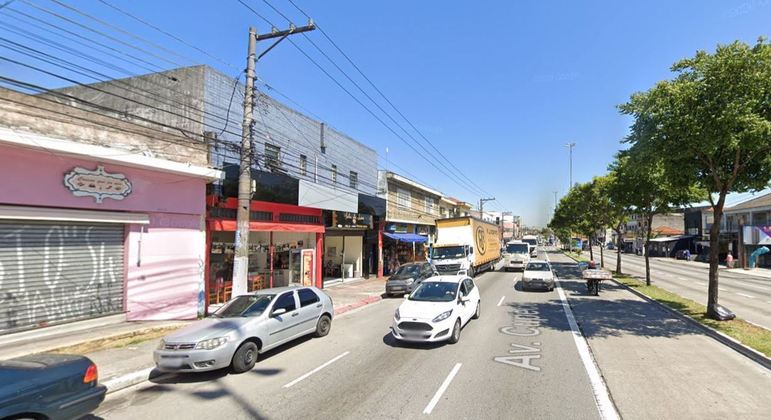 Vítima atropelou os suspeitos na avenida Cupecê, na zona sul de São Paulo