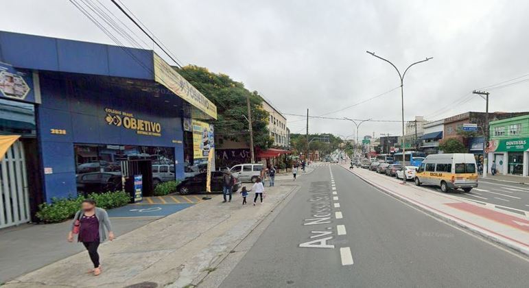 O motorista de aplicativo recebeu a solicitação de corrida na avenida Nossa Senhora do Sabará
