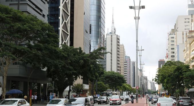 Avenida Paulista, em São Paulo, onde o setor de serviços cresceu no 1º semestre
