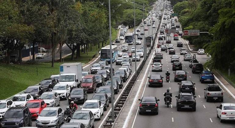 Avenida Rubem Berta, na Vila Mariana. Bairro lidera em CNHs registradas