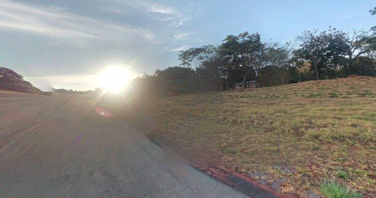 Avião cai na fazenda do ex-piloto Nelson Piquet
