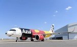 Airbus A320neo pousou na capital do país no dia em que o personagem completou 93 anos