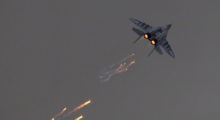 Força Aérea da Ucrânia deseja receber de países aliados caças MiG-29
