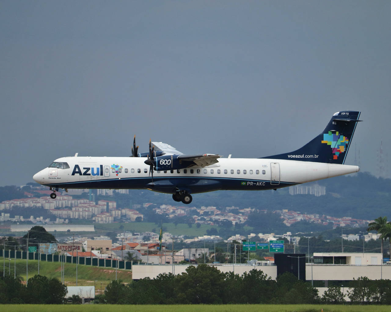 Avião modelo ATR, da Azul: uso de eletrônicos liberado para clientes