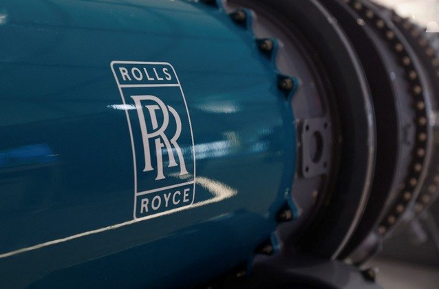 Além das fabricantes de aeronaves, a Rolls Royce, famosa por seus motores, também deu o ar da graça no evento