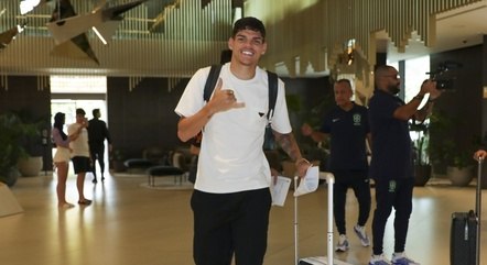Ayrton Lucas se apresentou à seleção na Espanha