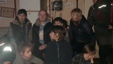 Rússia anuncia cessar-fogo em Mariupol para retirada de civis do complexo metalúrgico de Azovstal 