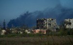A Rússia anunciou na última quarta-feira (4) um cessar-fogo na siderúrgica de Azovstal, na cidade de Mariupol, e a abertura de um corredor humanitário para civis por três dias a partir da quinta-feira (5). O Ministério da Defesa declarou que 