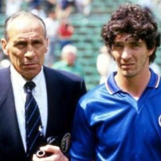 Enzo Bearzot e Paolo Rossi, da "Azzurra" de 82