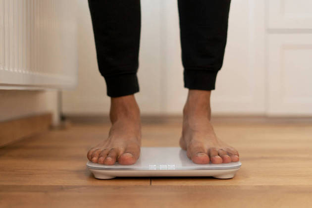 Emagrecimento repentinoA perda de peso não intencional deve ser observada, porque pode ser outro sinal de câncer colorretal
