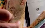 As transferências que somam R$ 200 mil foram feitas para a conta de um laranja. O suposto Johnny Depp dizia que o titular era um advogado brasileiro seu amigo