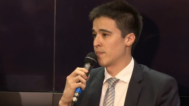 'A Polícia Federal não investiga pessoas, ela investiga fatos', disse o também delegado Vitor Vivaldi. Segundo ele, Cariani, por ser sócio-proprietário da empresa que está emitindo as notas fiscais ilegais, também é considerado investigado. A operação ocorre em três estados: São Paulo, Minas Gerais e Paraná. O Ministério Público já pediu a prisão dos envolvidos, mas a Justiça negou 