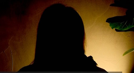 Vítima foi agredida na frente da filha do casal, de três anos 